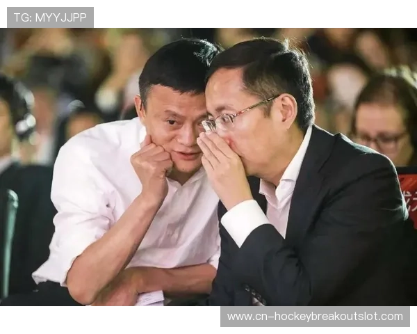 马云蔡崇信亮相NBA中国赛阿里云携手NBA共推数字化体育新篇章 马云蔡崇信亮相NBA中国赛阿里云携手NBA共推数字化体育新篇章
