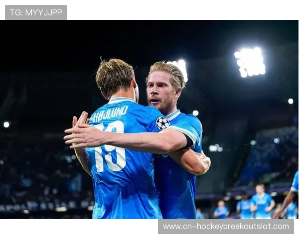 那不勒斯2-1击败尤文图斯登顶意甲,霍伊伦梅开二度 那不勒斯2-1击败尤文图斯登顶意甲,霍伊伦梅开二度